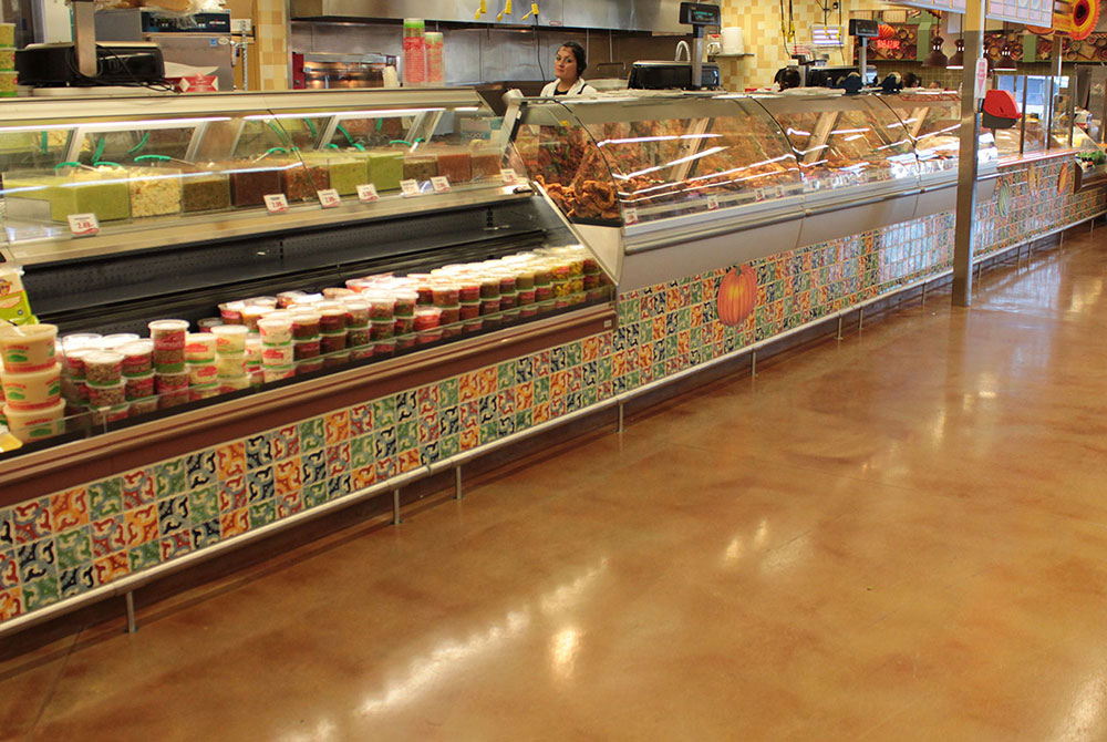 Floor mounted bumper rail SSB for deli counter